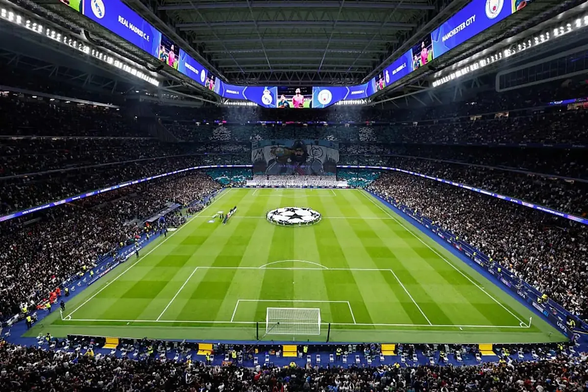 Prices are crazy for the Real Madrid vs. Manchester City game at the Bernabéu Stadium: between 120 and 445.