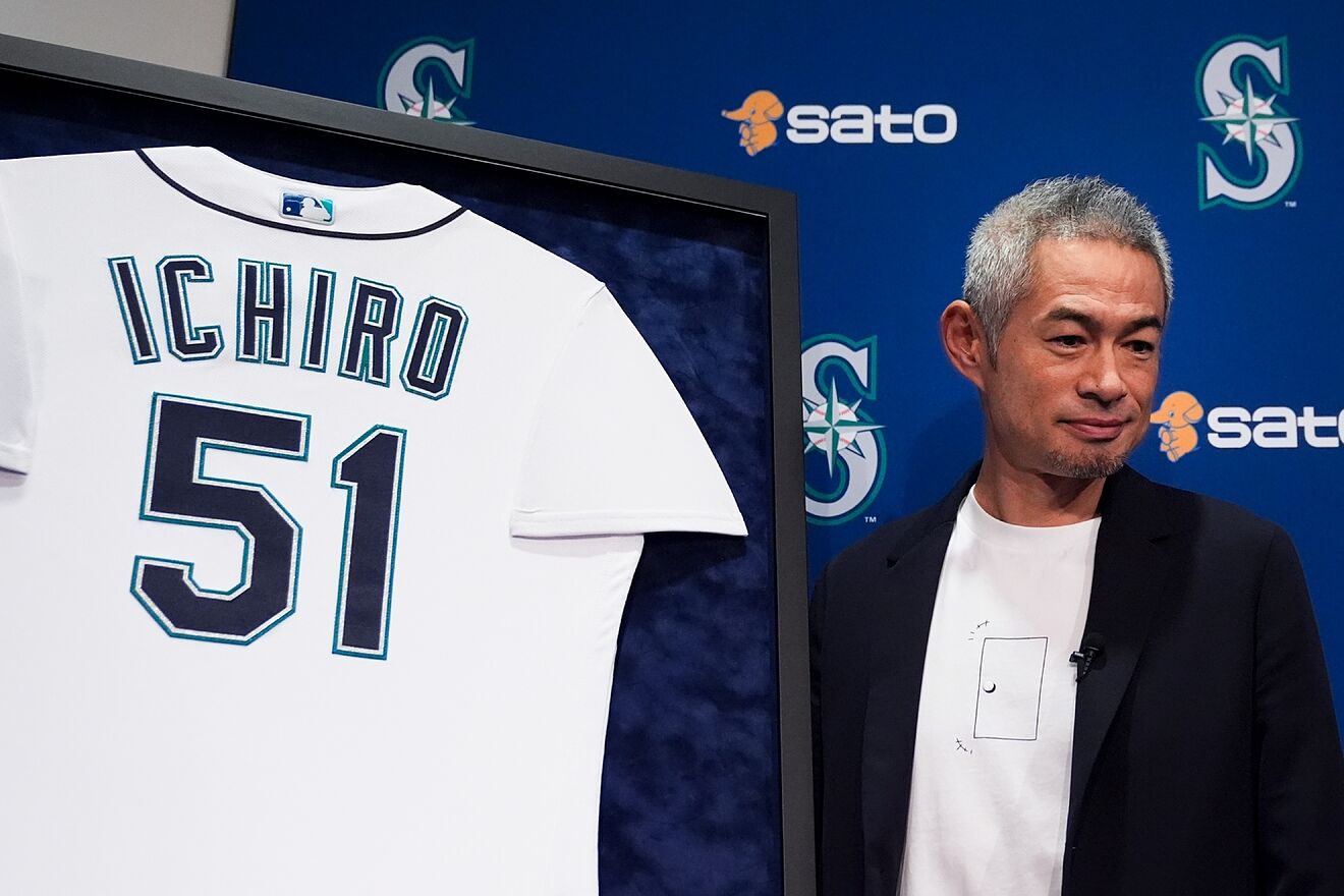 Ichiro Enters Cooperstown, Almost Joins Mariano Rivera's Perfect Club