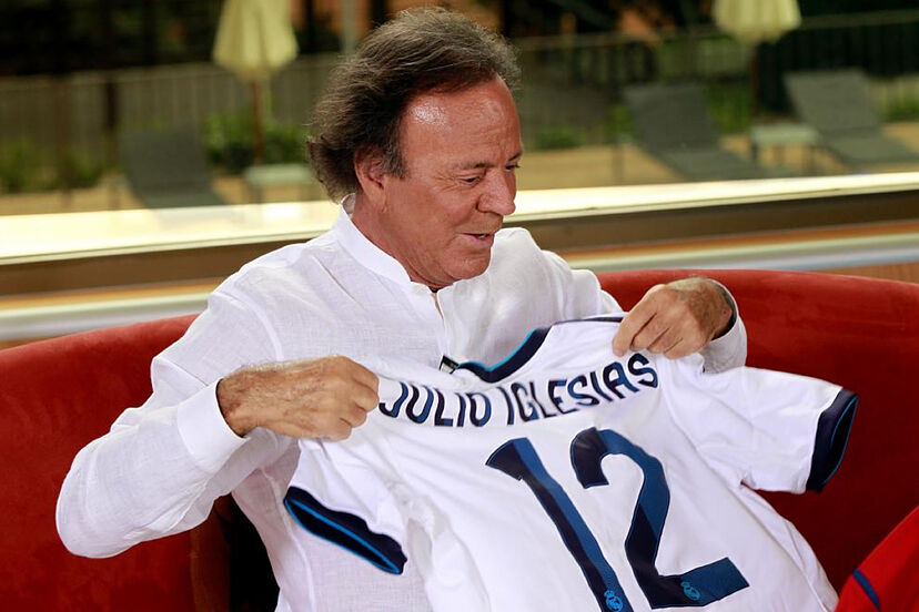 Real Madrid: El Real Madrid felicita a su exportero Julio Iglesias en su 80 cumpleaños: un accidente truncó su carrera | Marca