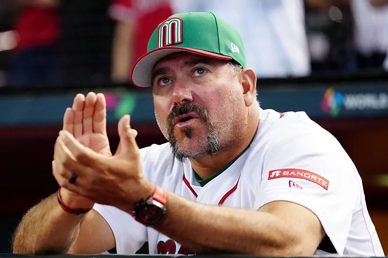 Mexico baseball coach Benjamin Gil