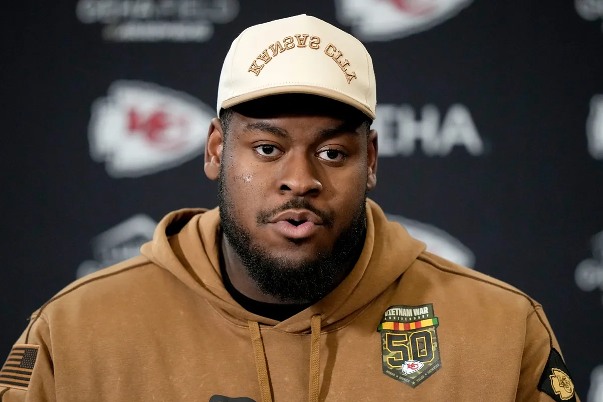 Trey Smith opens up about life-threatening health battle that nearly ended football career