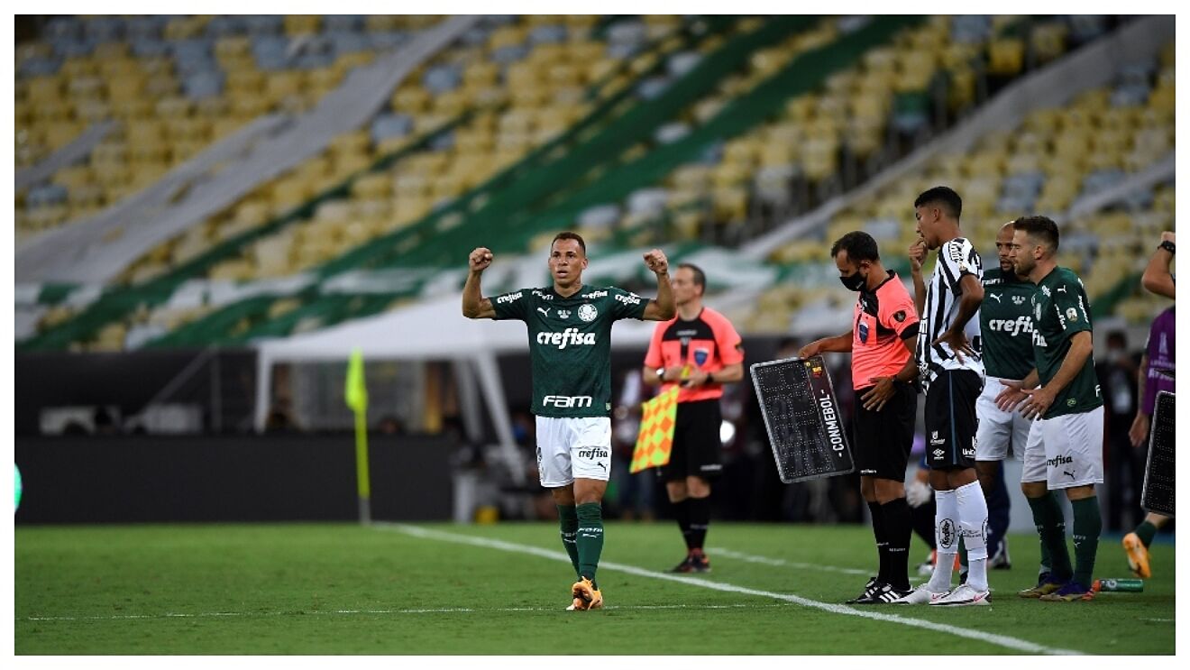 Breno Lopes celebra su gol contra el Santos en la final de la...