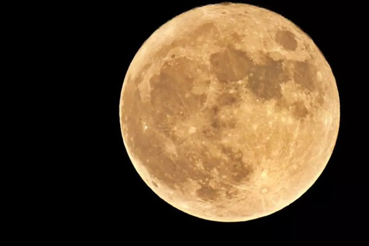When is the supermoon in November 2025? Date, time and how to see the ...