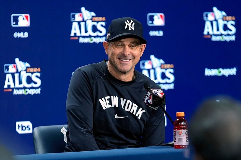 Aaron Boone cautious despite big win in Cleveland: 'There's still a long  way to go' | Marca