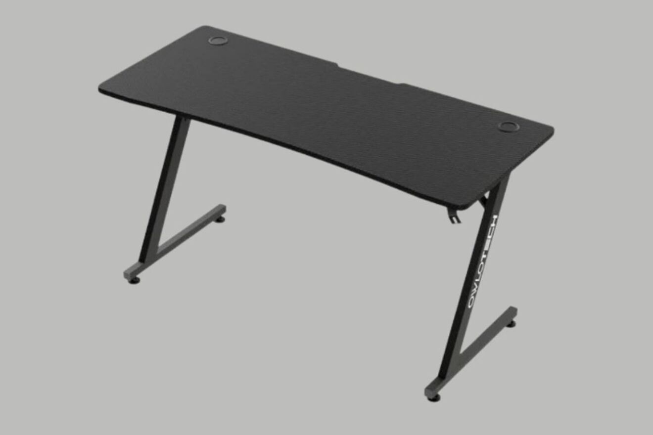 Maximiza tu productividad con esta mesa robusta y elegante.