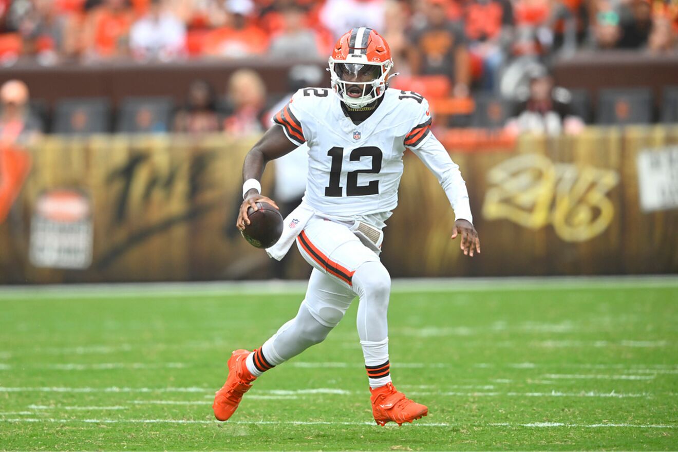 Cleveland Browns quarterback Shedeur Sanders