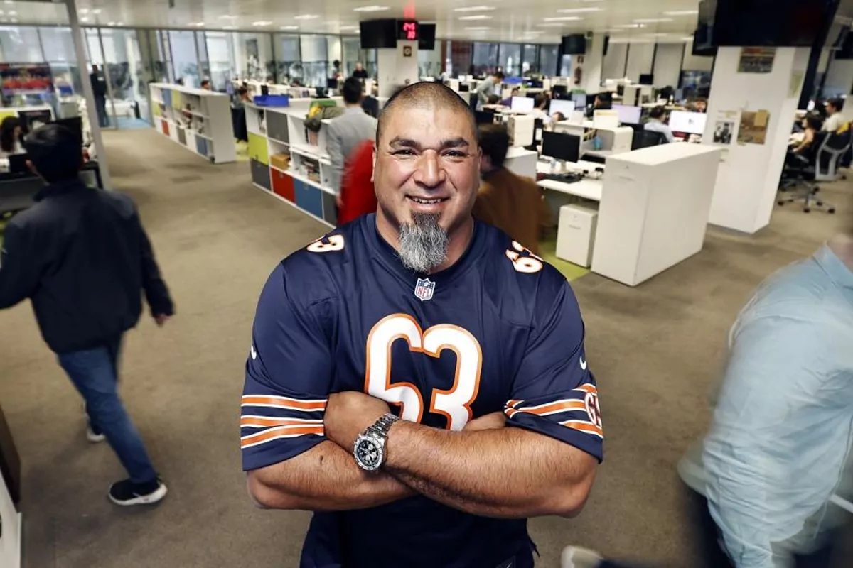 roberto garza net worth