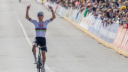 (min-width: 768px) 165px, 98px