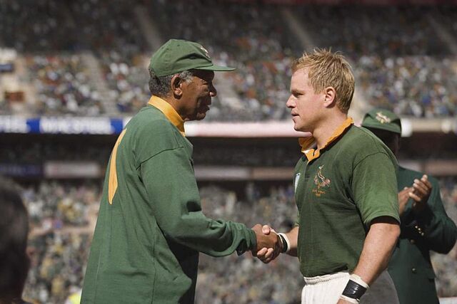 Morgan Freeman y Matt Damon como Nelson Mandela y Fran�ois Pienaar en 'Invictus'