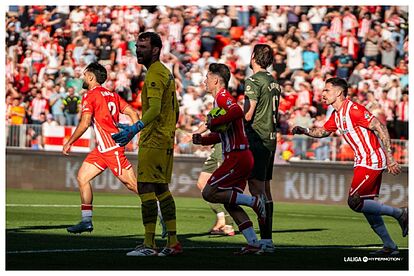 (min-width: 768px) 165px, 98px