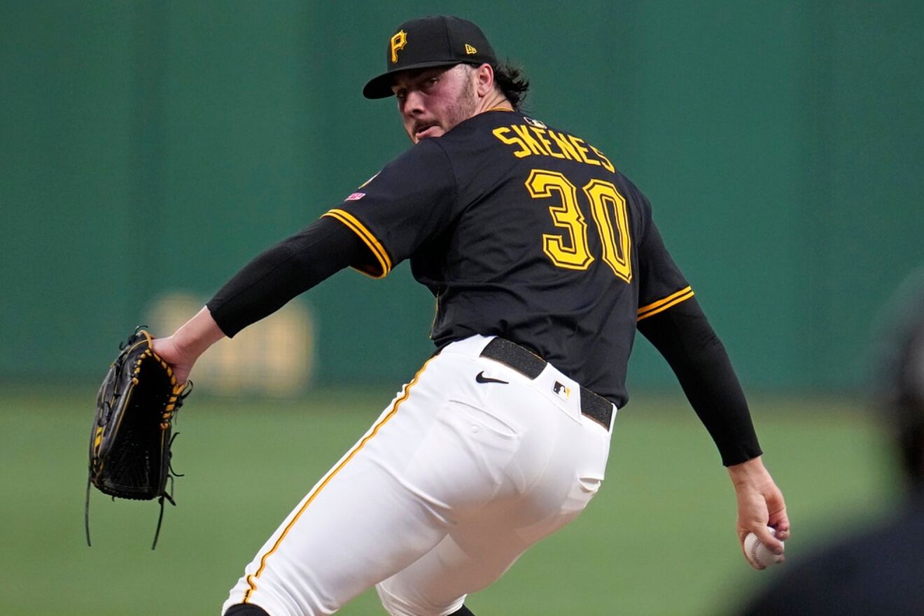 Paul Skenes throws a pitch as a member of the Pittsburgh Pirates...