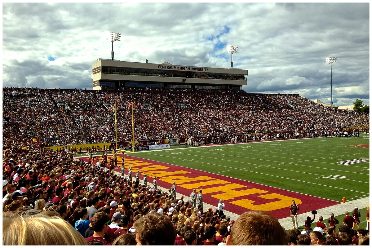 NCAA officially punishes Central Michigan for the disguised Connor Stalion on the sideline scandal