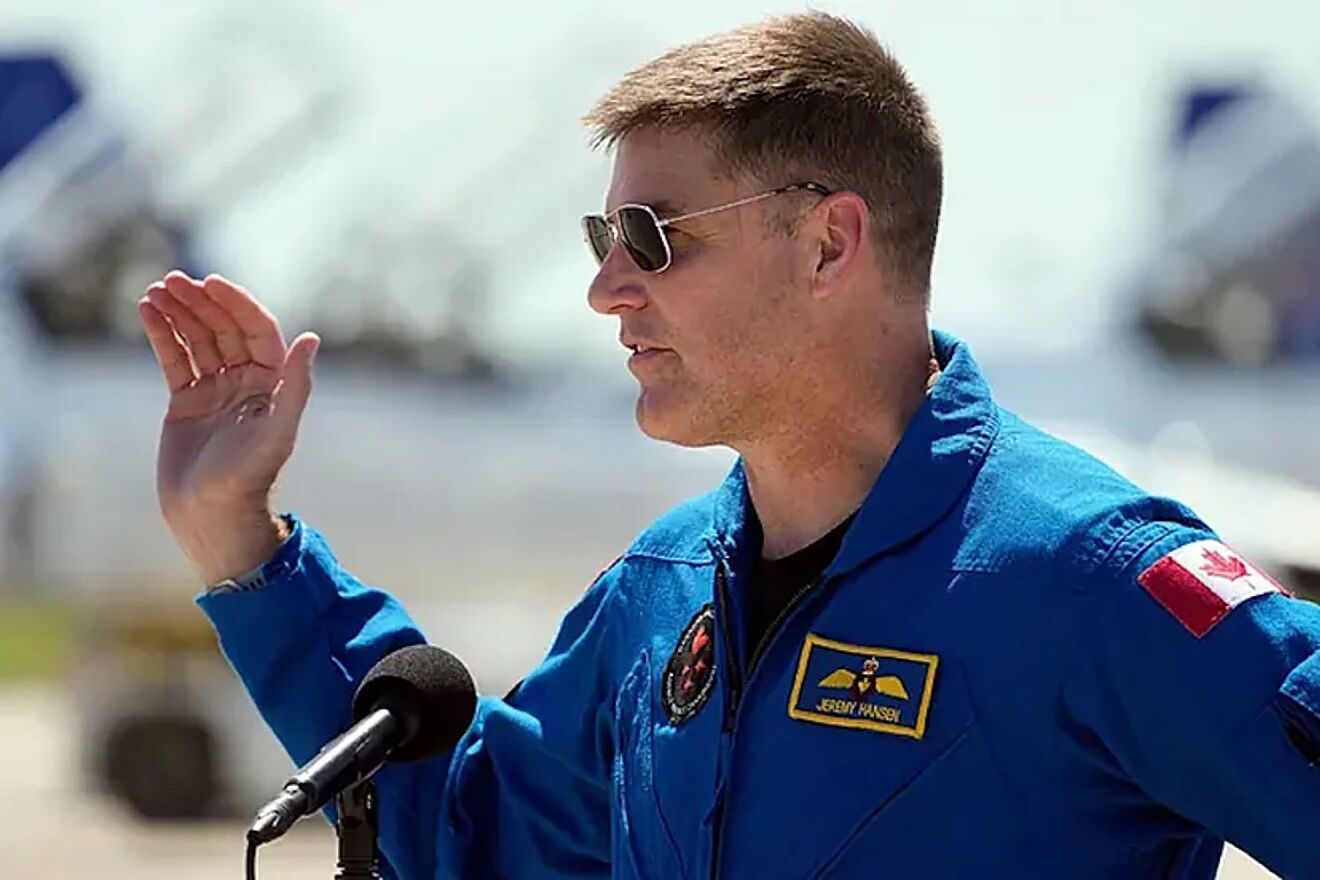 Who is Jeremy Hansen? The Canadian astronaut's role in the Artemis II ...