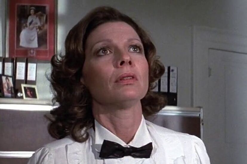 Pamela Salem Cause of death: What did the actress who played Moneypenny  opposite Sean Connery in James Bond die of? | Marca