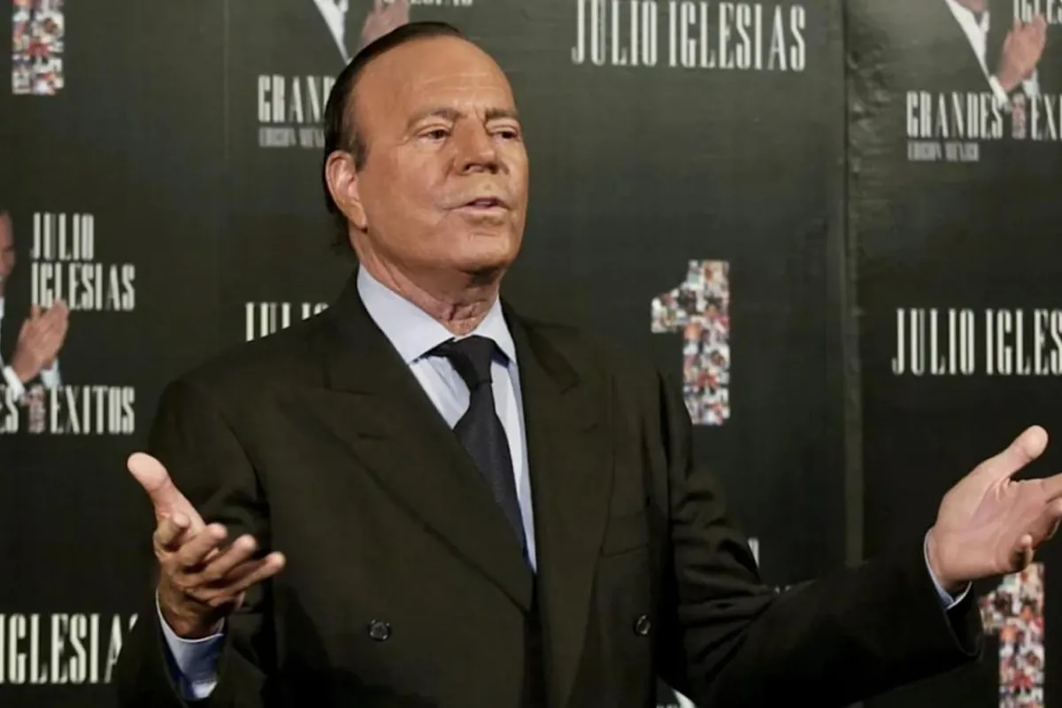 Julio Iglesias requests the file of the complaint