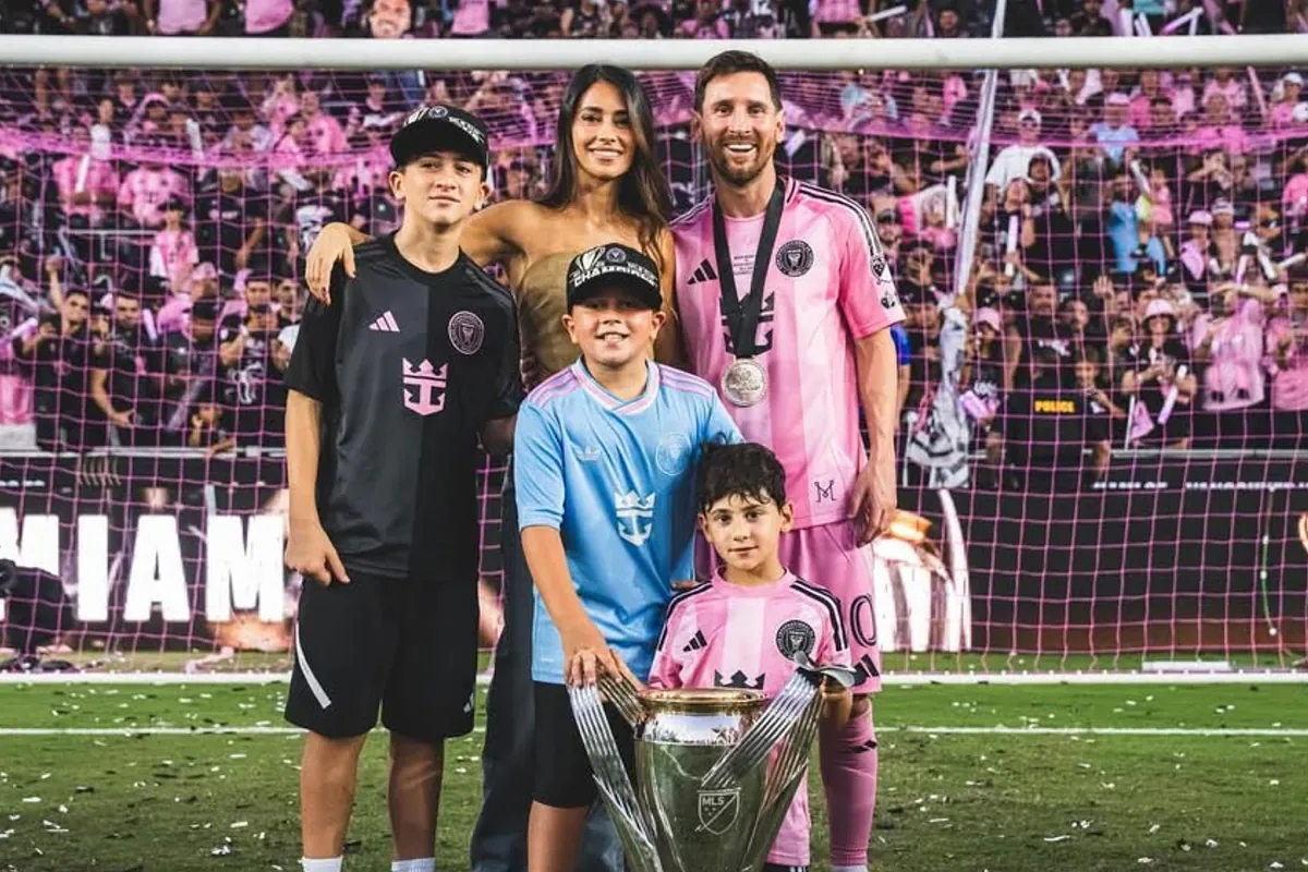 How did the arrival of Thiago, Mateo, and Ciro change the life of Antonela Roccuzzo with Lionel Messi?