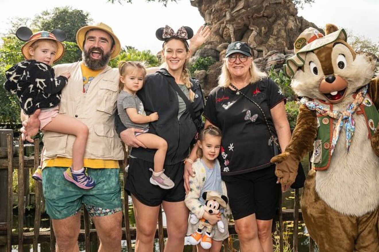 Donna Kelce's experience raising Jason and Travis influenced Kylie