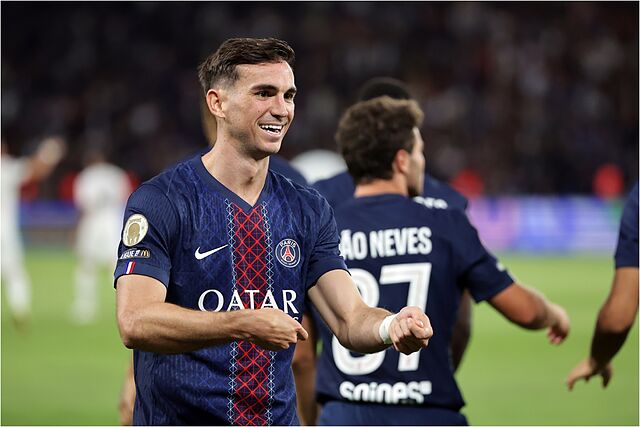 Fabi�n Ruiz celebra un gol con el PSG.