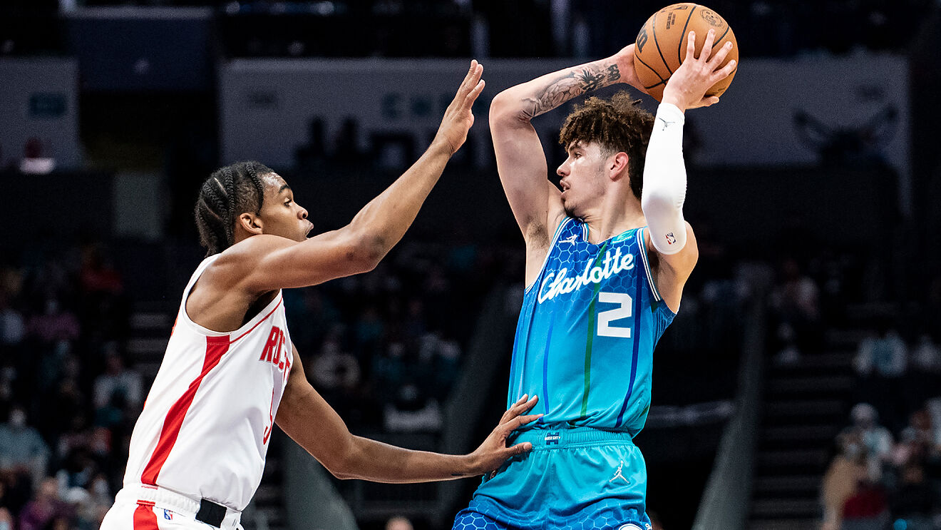 Houston Rockets @ Charlotte Hornets