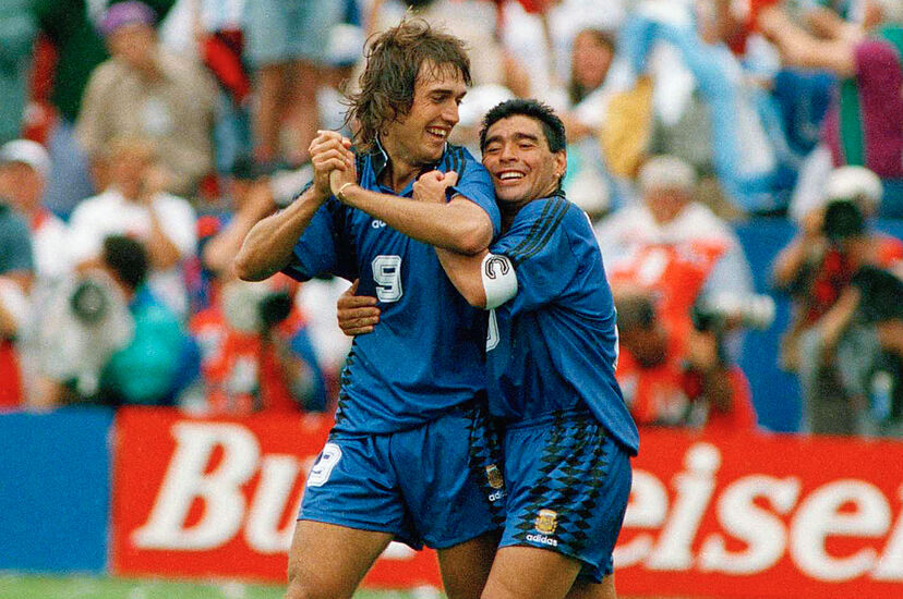Gabriel Batistuta admits mistake everyone made with Diego Maradona during his younger days | Marca