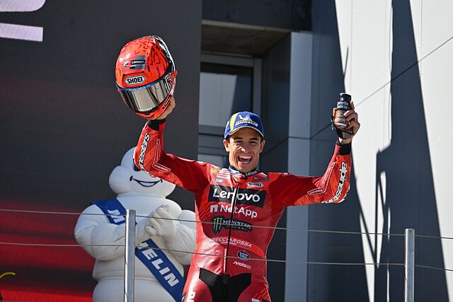 Marc M�rquez, en el podio de Hungr�a.