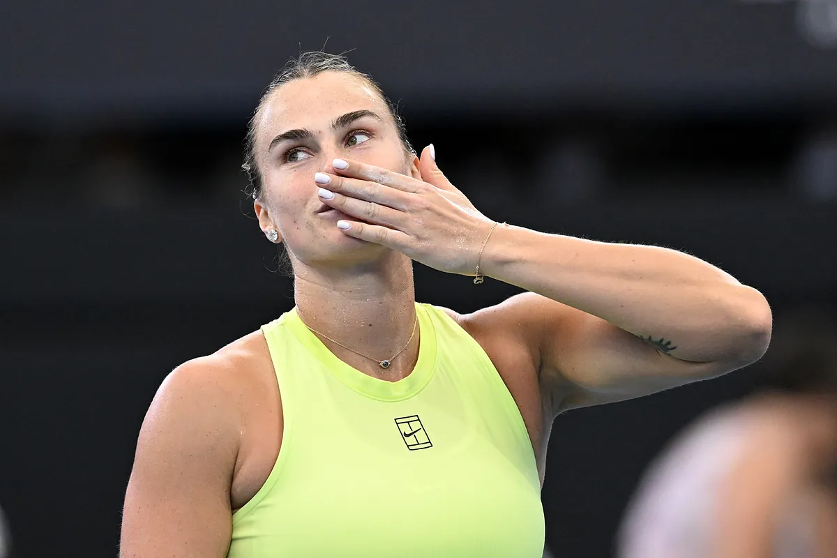 Sabalenka opens up on mental battle pre-Brisbane semi-final: "Sometimes I just need to throw the racquet"