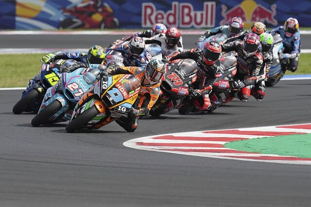 Vietti lidera el grupo en Misano.