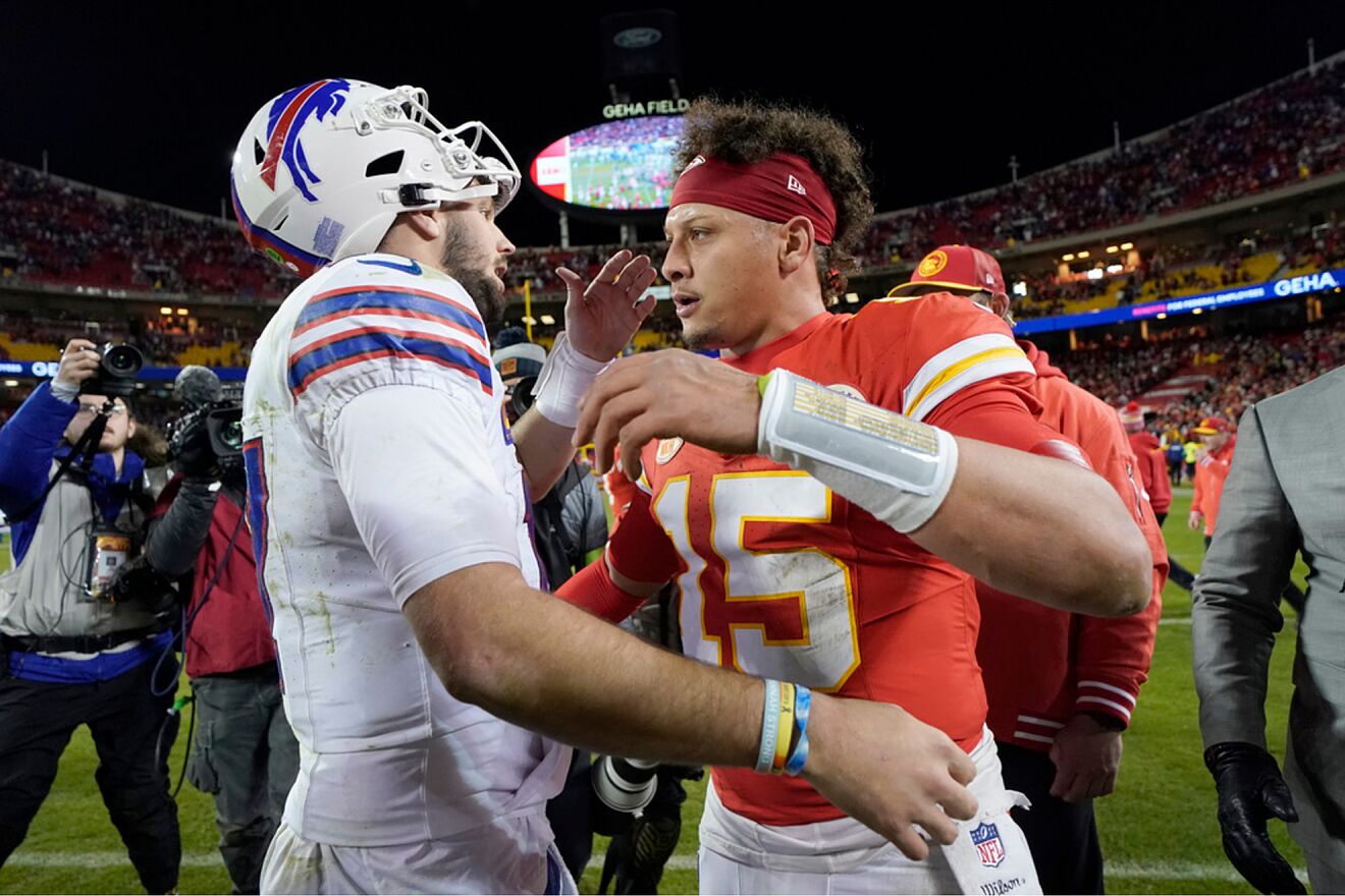 Buffalo Bills quarterback Josh Allen, left, and Kansas City Chiefs...