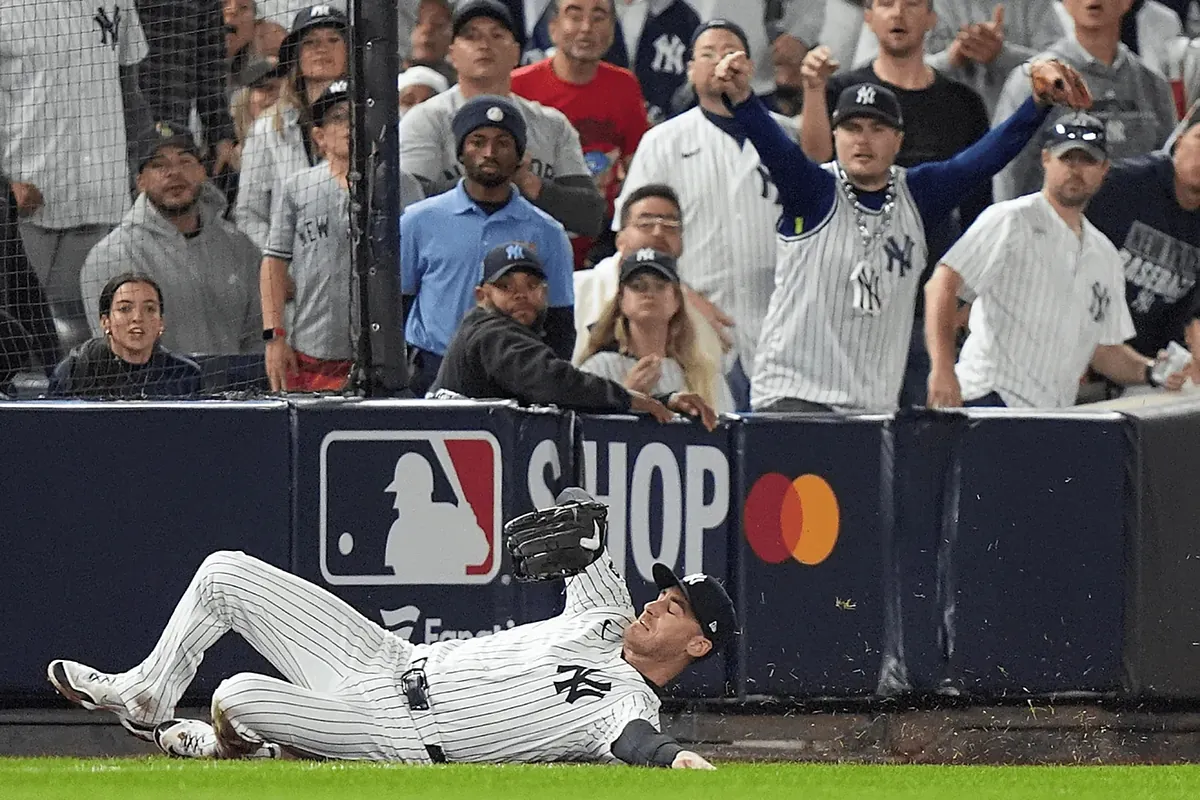 The Yankees' dilemma: Cody Bellinger's renewal would put two players in jeopardy