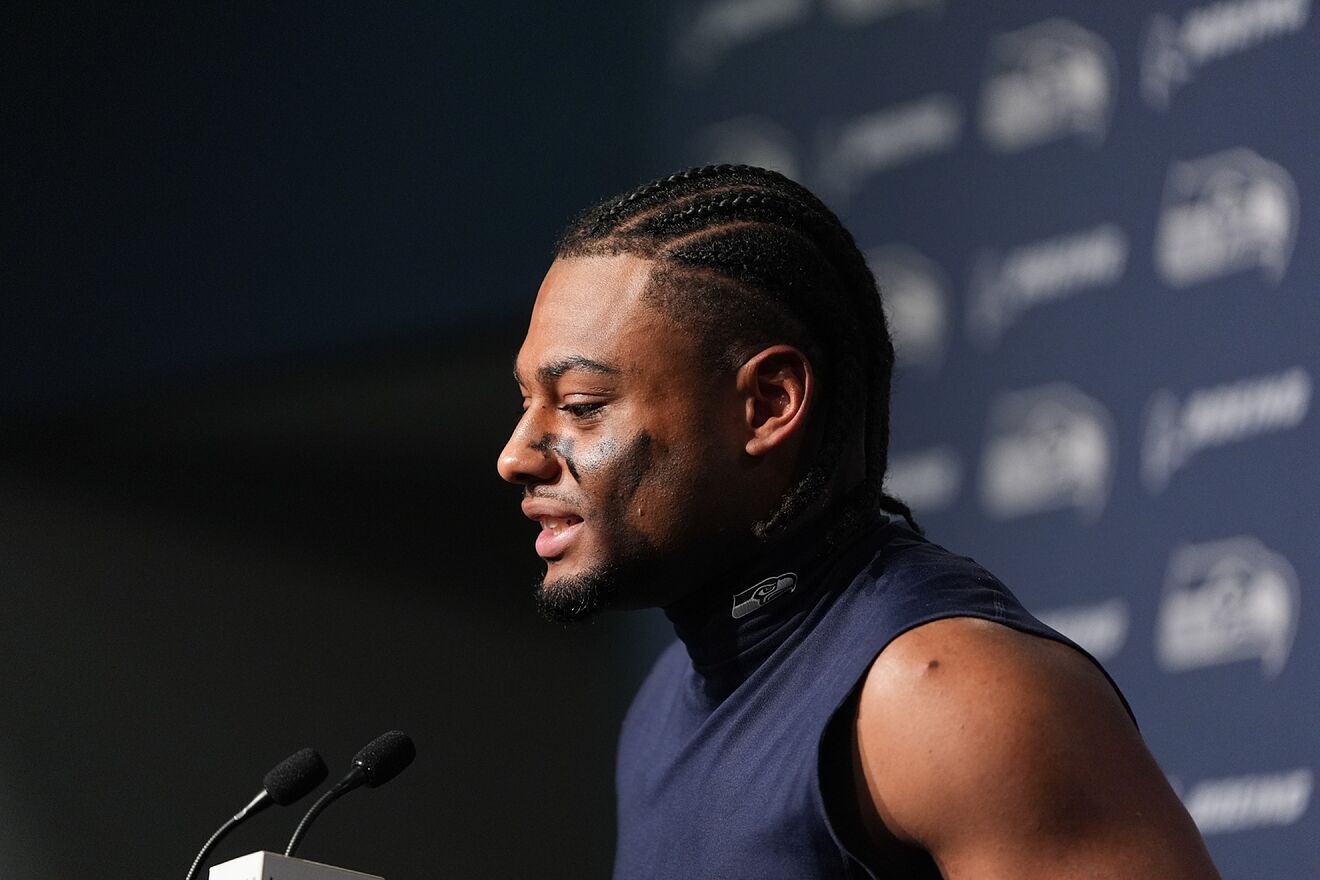 Bears add Super Bowl champion Coby Bryant on $40 million contract and...