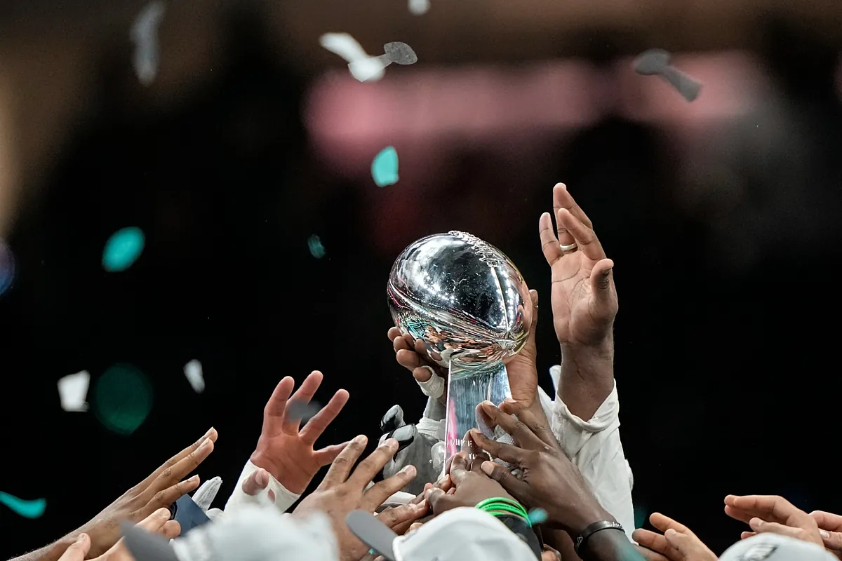 Social media has its verdict: "This is the Super Bowl America needs"