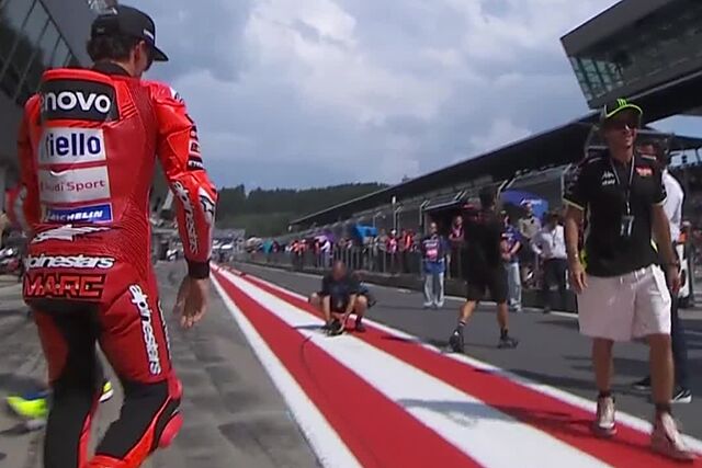 Marc M�rquez y Valentino Rossi, en Austria.