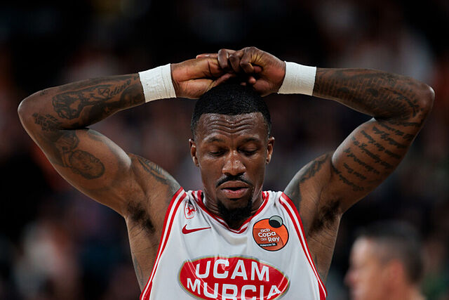 Dylan Ennis en un partido del UCAM Murcia en la Liga Endesa