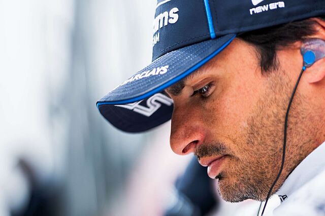 Sainz, entes del inicio de la carrera en Canad�.