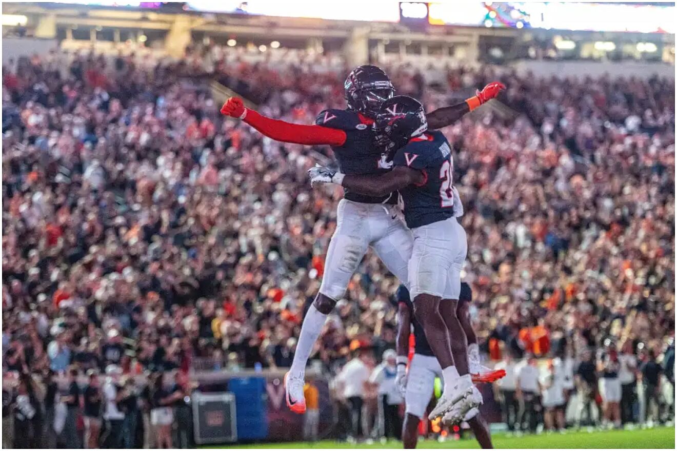 Virginia running back Xavier Brown (20) Virginia wide receiver Andre...