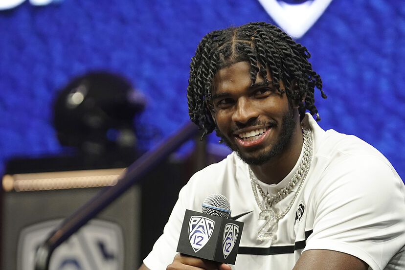 Jerry Jones' plan with 'new favorite' Shedeur Sanders has Dak Prescott in  danger zone | Marca