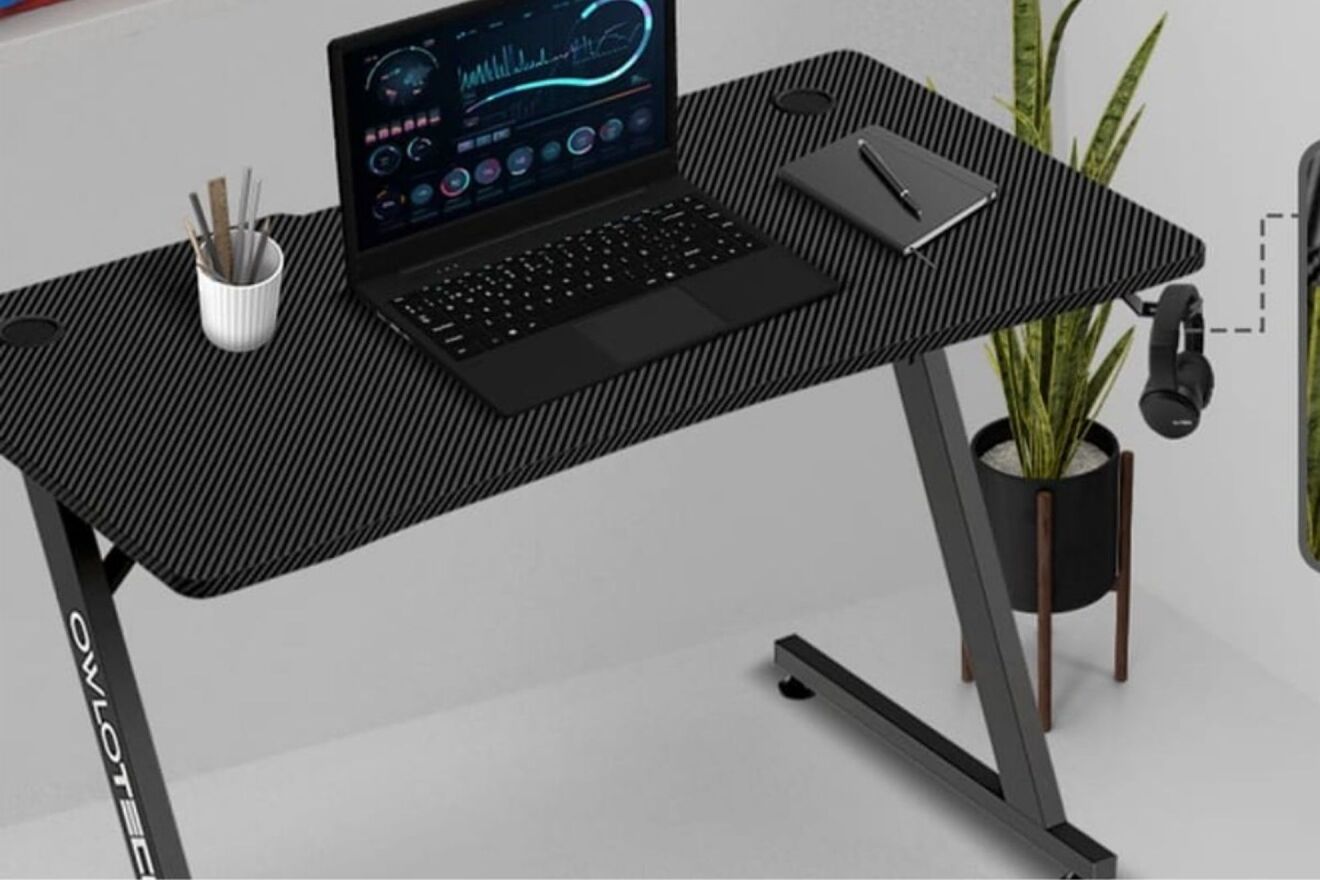 Montar un buen setup por menos de 70 euros es posible: esta mesa tiene 120 cm y soporta 100 kg.