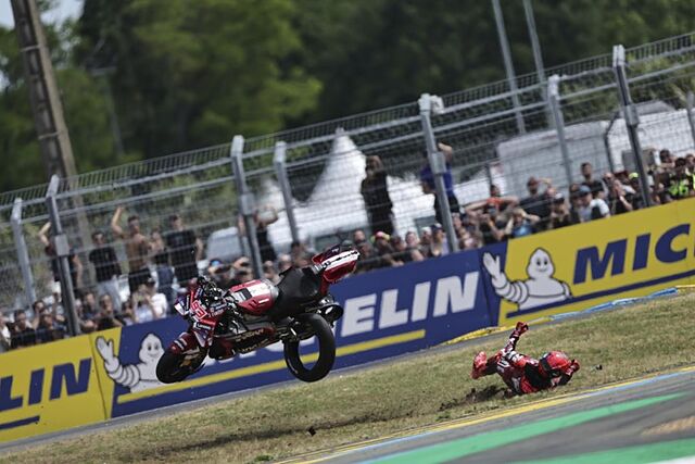 Marc M�rquez, en su ca�da en el Sprint.