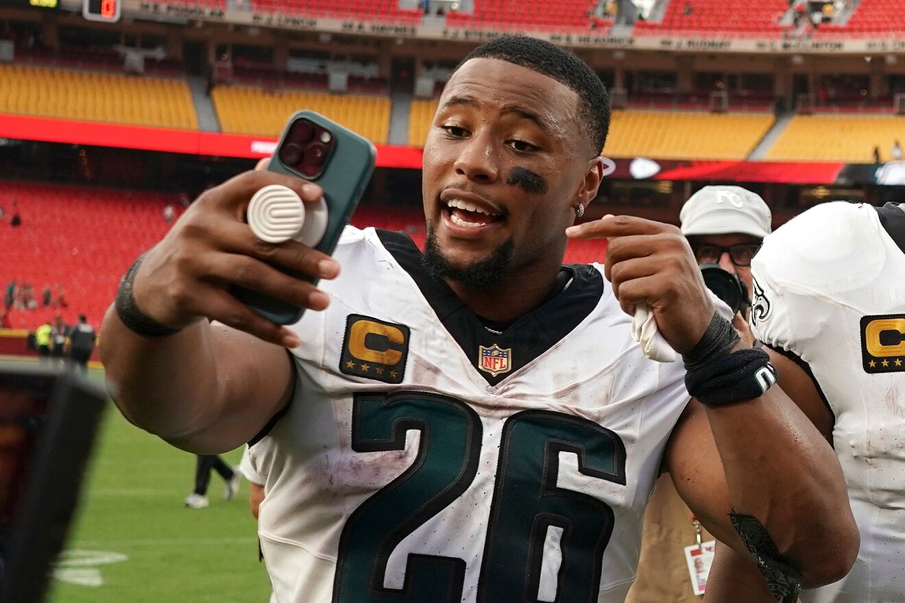 From the 'Tush Push' to a $46K fine, why the NFL is zeroing In on the...