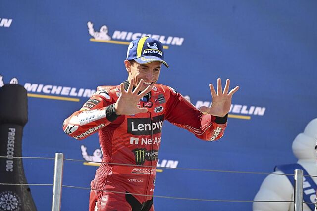 Marc M�rquez, tras su d�cima victoria dominical, en Hungr�a.