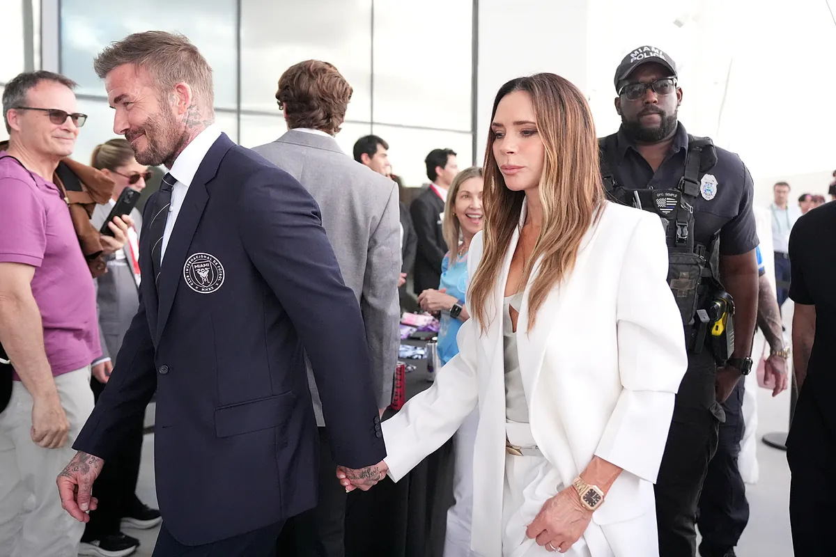Beckham family Easter raises new questions over Brooklyn absence
