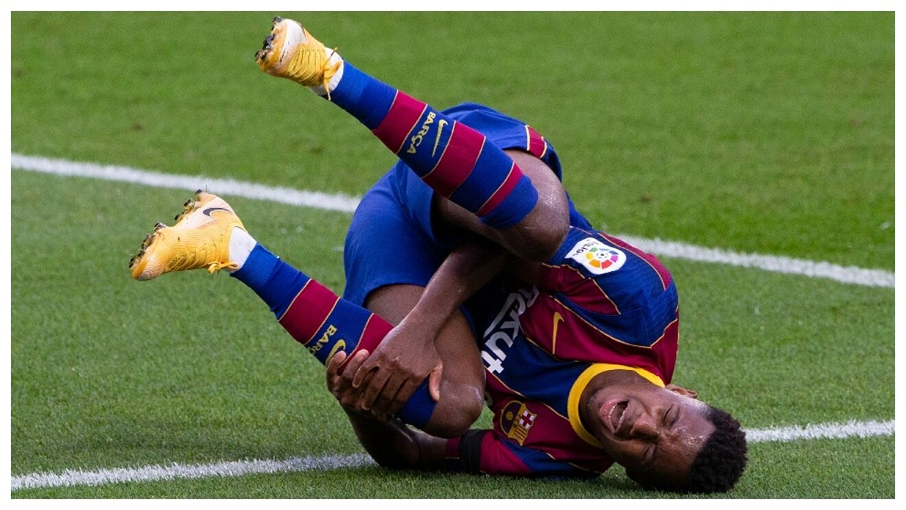 Ansu Fati se duele el d�a de su lesi�n ante el Betis.