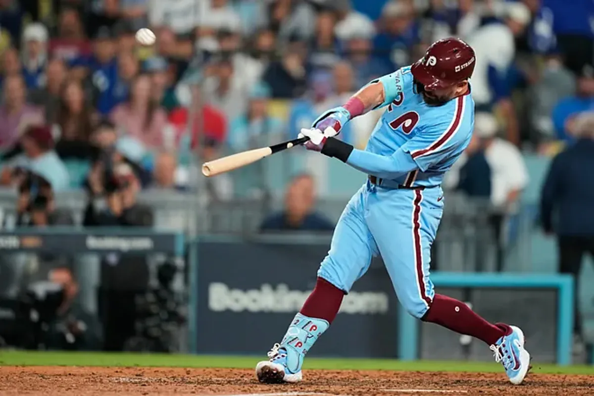 The offer the Pirates made to Kyle Schwarber to join Paul Skenes is revealed: contract details