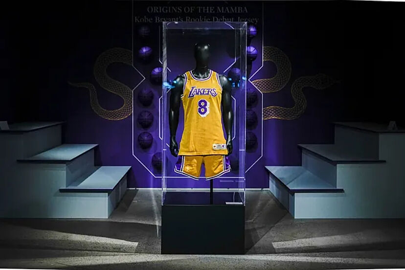 Kobe Bryant's first No. 24 jersey with the Lakers sells for