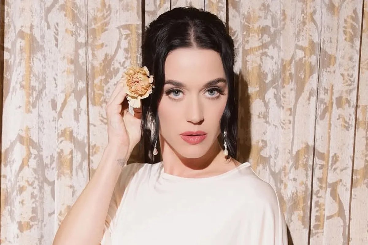 Katy Perry chooses a surprising location to close her world tour in Abu Dhabi