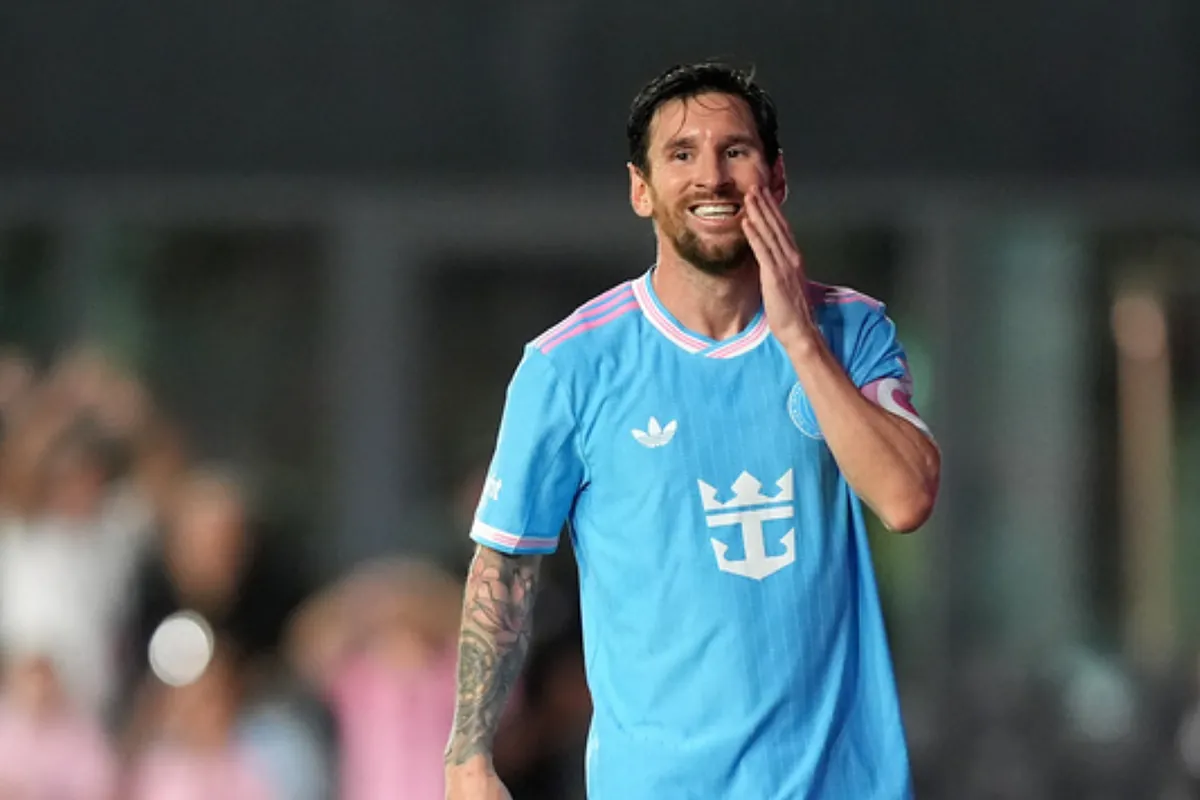 What trophies has Lionel Messi not yet won in his career?