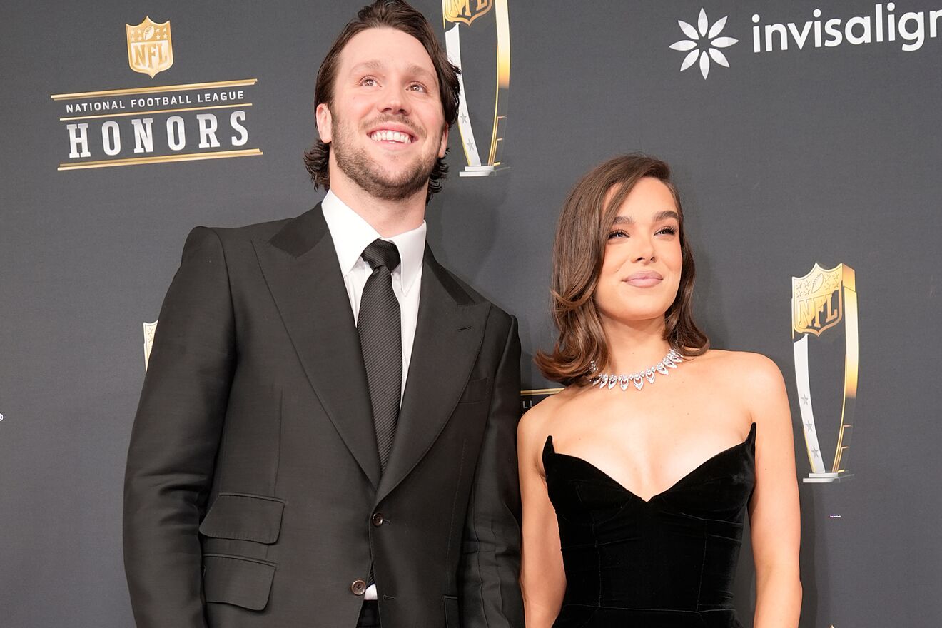 Josh Allen and Hailee Steinfeld take a photo together during the 2025...