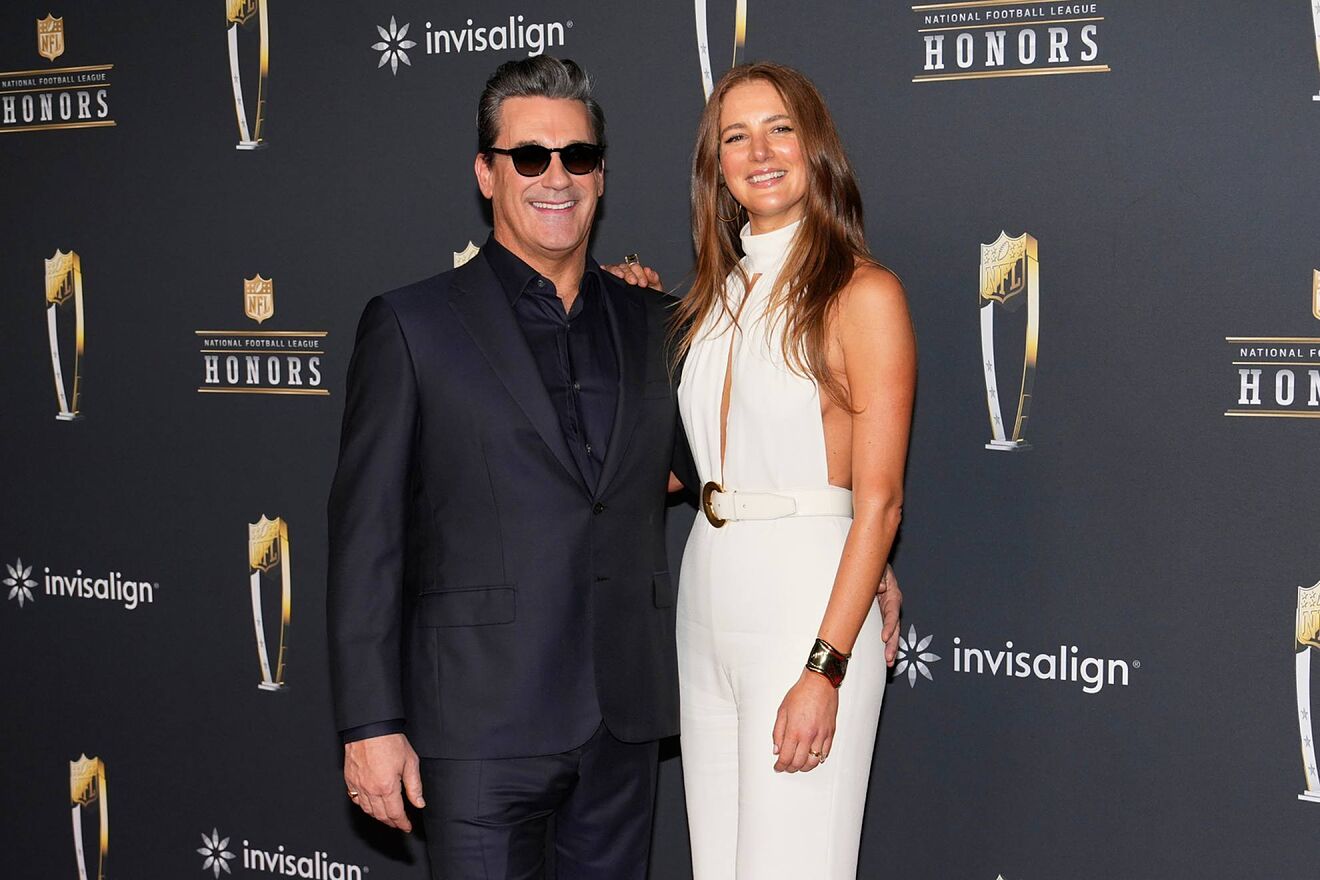 Sports and entertainment collide at the NFL Honors ahead of Super Bowl...