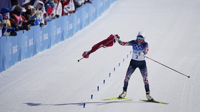 Johaug celebra el oro