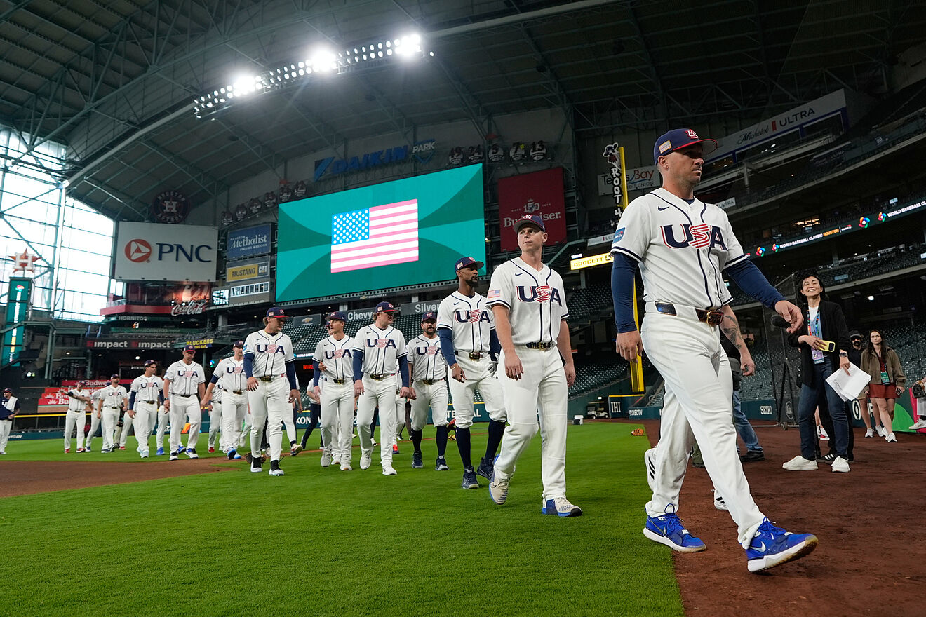 Team USA takes another step toward the World Baseball Classic final...
